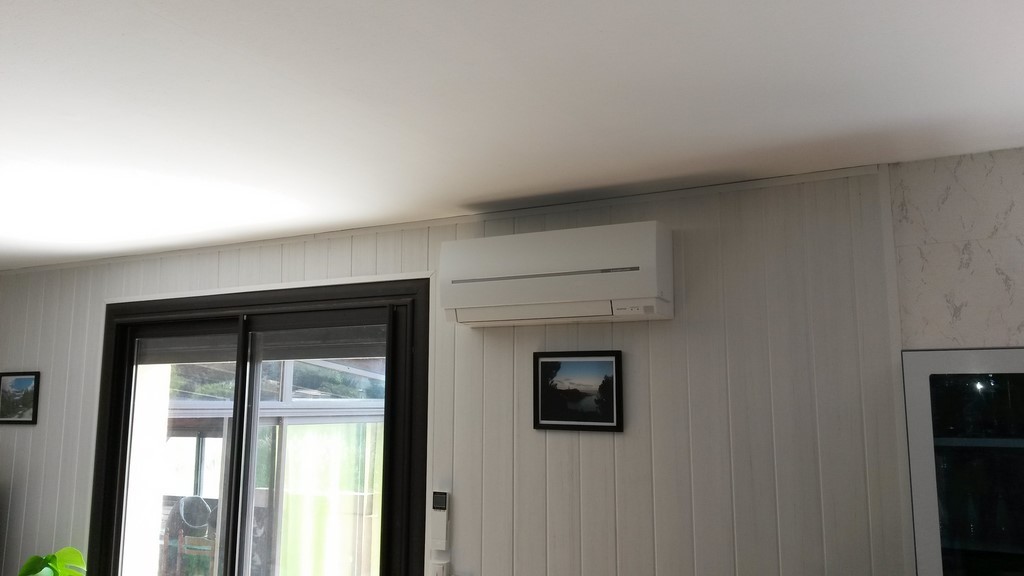 split sur mur lambri