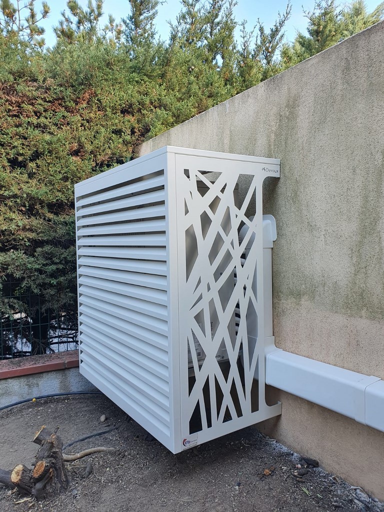 cache groupe clim blanc