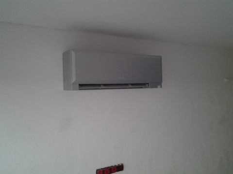 split mitsubishi design silver