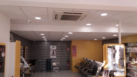 climatisation cassette salon de coiffure