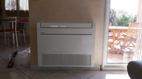 vue de face console mitsubishi