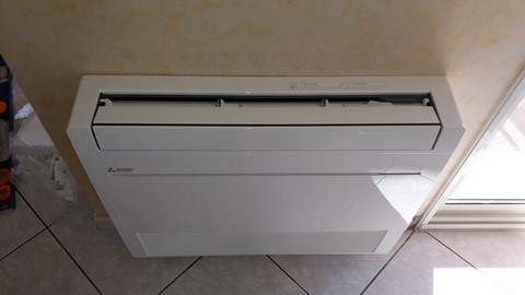 visuel console mitsubishi encastrée