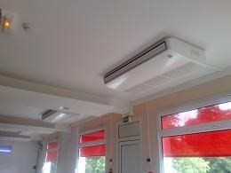 plafonnier climatisé